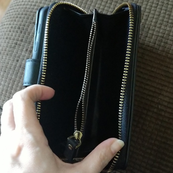 COPY - Phone wallet - Picture 3 of 5